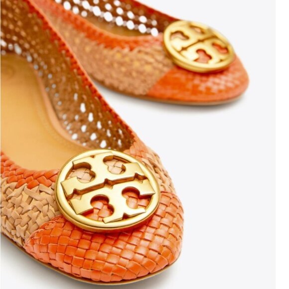 Tory Burch Chelsea Woven Leather Cap-to-Toe Ballet Flats with Gold Medallion - Picture 4 of 4